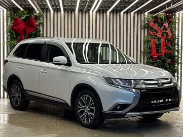 Mitsubishi Outlander, 2018г, полный привод, вариатор