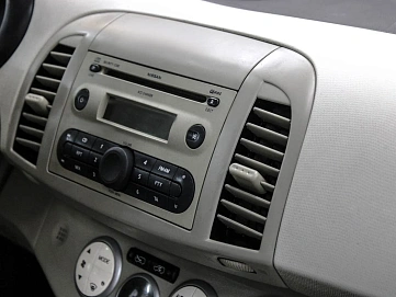 Nissan Micra, 2006г, передний привод, автомат