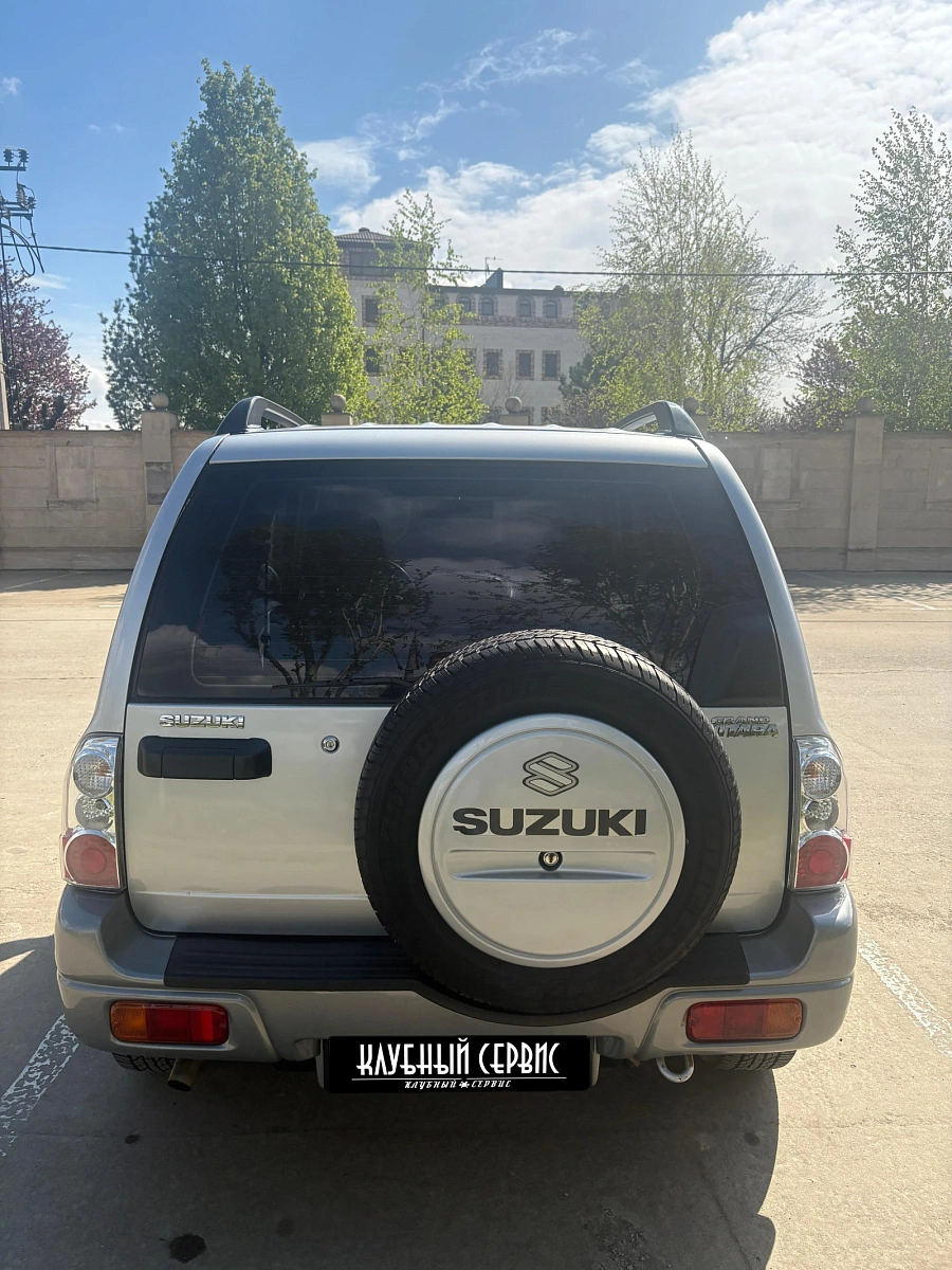 Suzuki Grand Vitara, 2005г., полный привод, механика