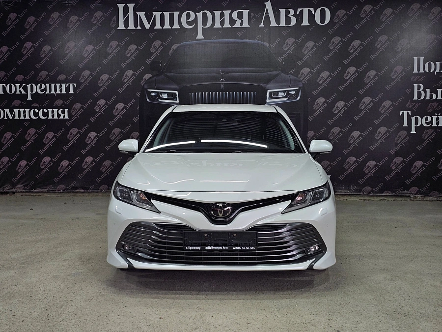 Toyota Camry, 2020г., передний привод, автомат