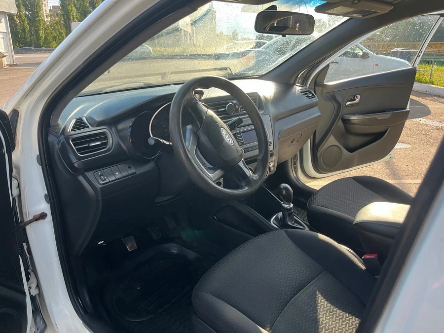 Kia Rio, 2012г., передний привод, механика
