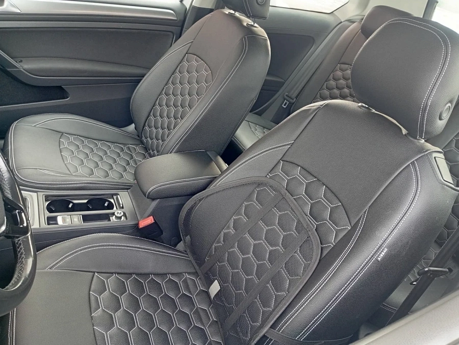 Volkswagen Golf, 2013г., передний привод, механика