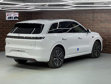 LiXiang L6, 2024г, полный привод, автомат