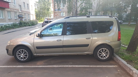 Lada (ВАЗ) Largus, 2012г, передний привод, механика
