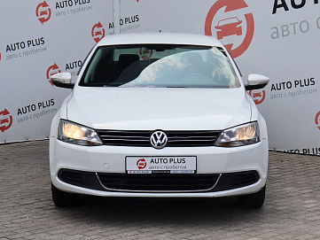 Volkswagen Jetta, 2014г, передний привод, автомат