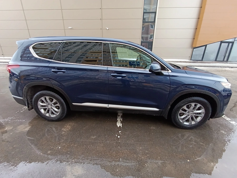 Hyundai Santa Fe, 2019г., полный привод, автомат