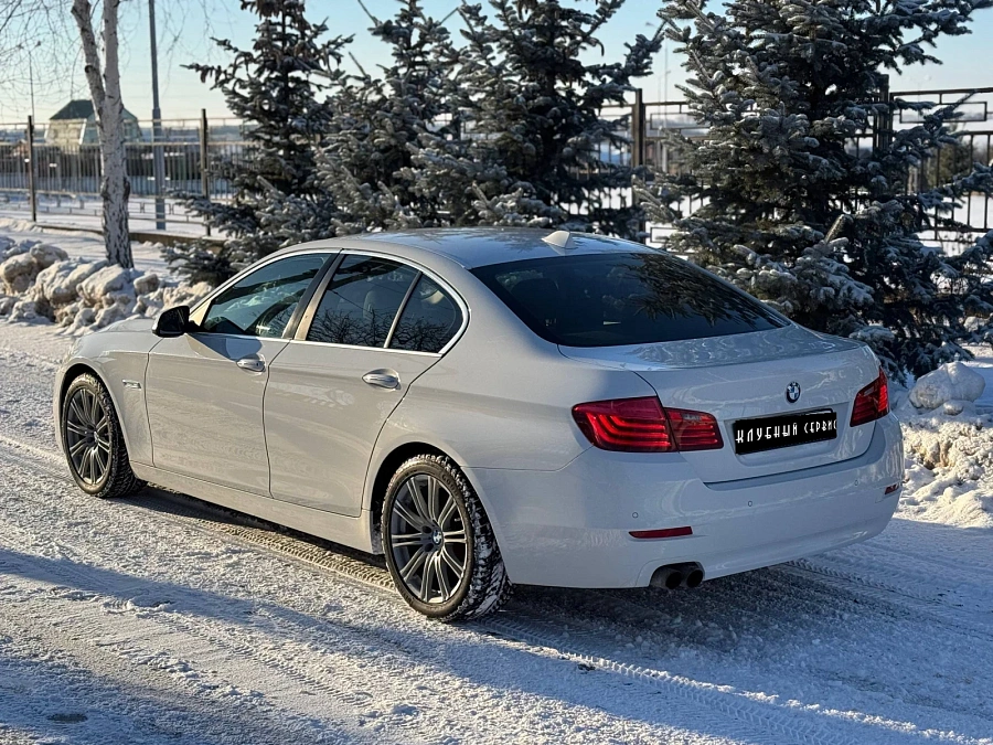 BMW 5 серии, 2013г., задний привод, автомат