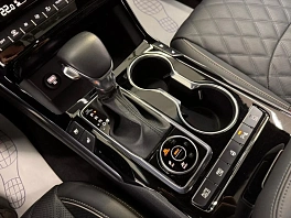 Kia , 2023г., полный привод, автомат