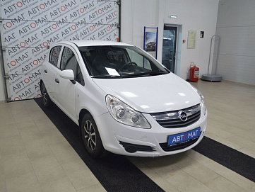 Opel Corsa, 2009г, передний привод, механика