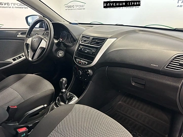 Hyundai Solaris, 2011г, передний привод, механика