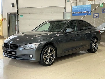 BMW 3 серии, 2015г, задний привод, автомат