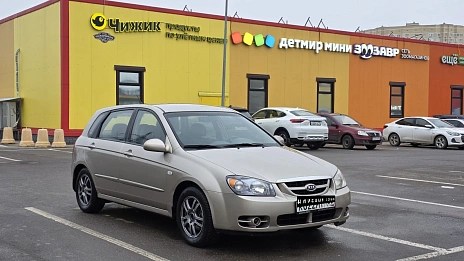 Kia Cerato, 2005г, передний привод, автомат