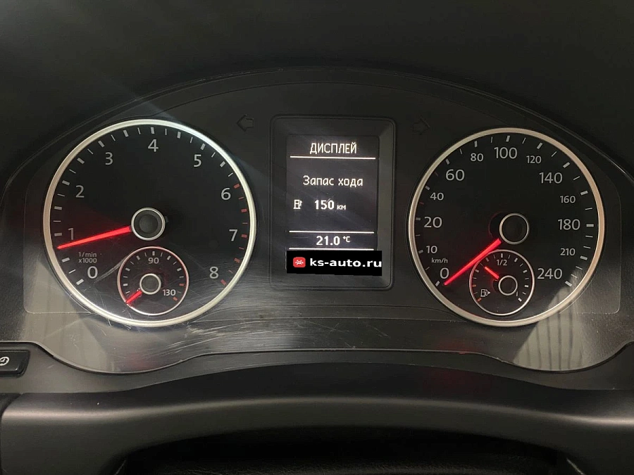 Volkswagen Tiguan, 2014г., передний привод, механика
