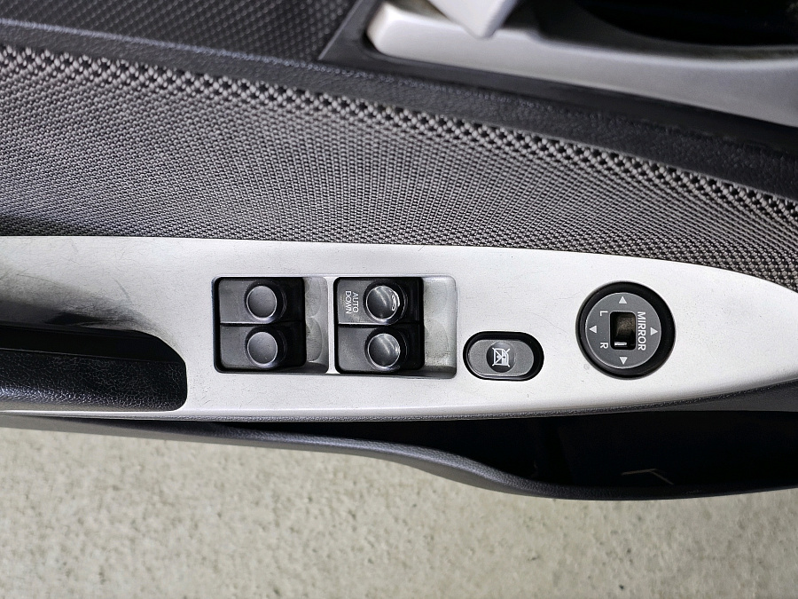 Hyundai Solaris, 2011г., передний привод, механика