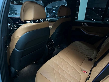 BMW X5, 2023г, полный привод, автомат
