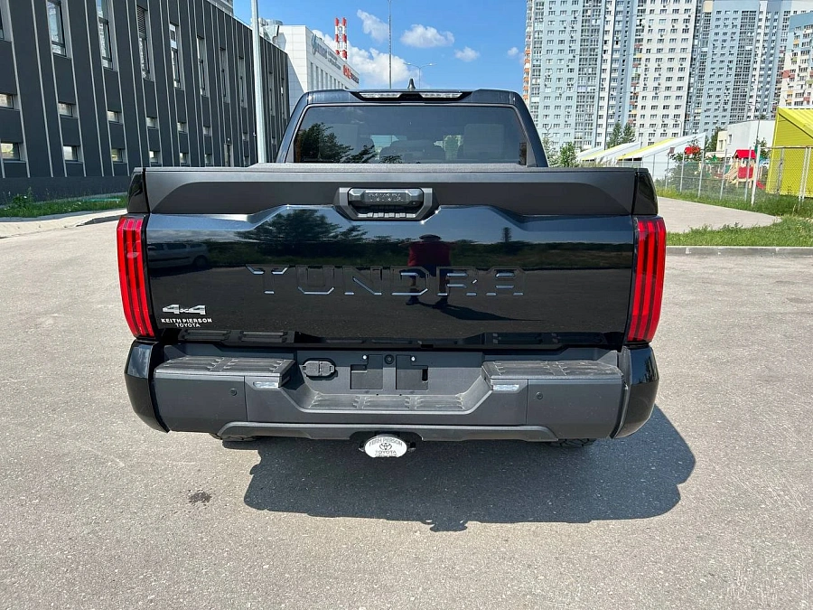 Toyota Tundra, 2024г., полный привод, автомат