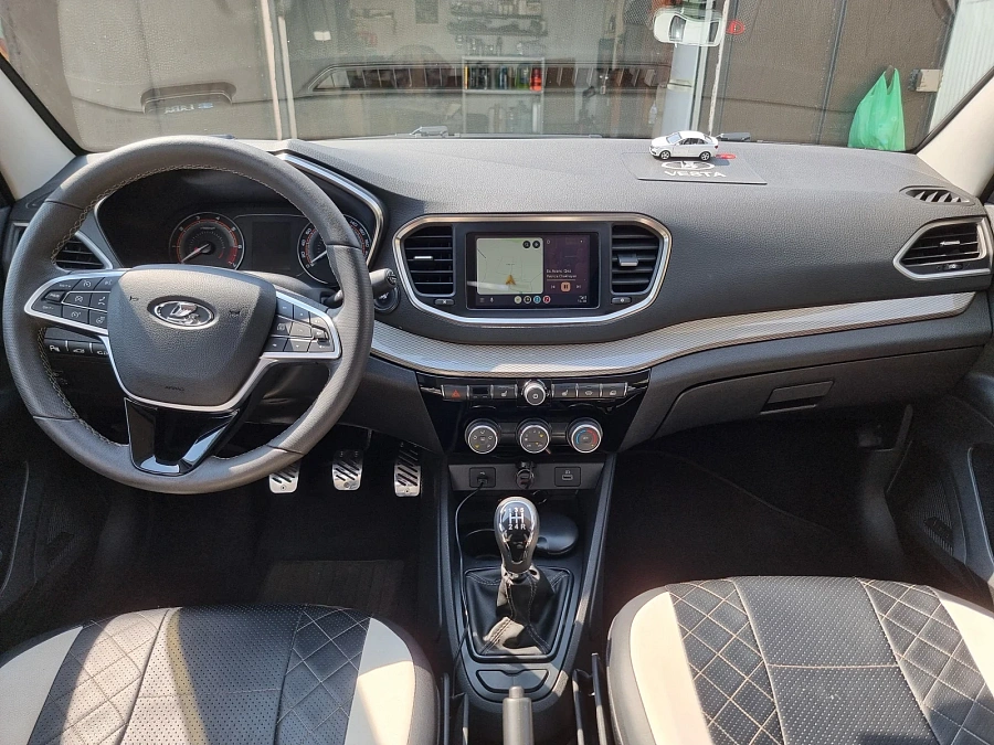 Lada (ВАЗ) Vesta, 2023г., передний привод, механика