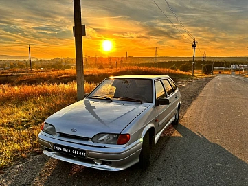 Lada (ВАЗ) 2114, 2004г, передний привод, механика