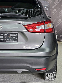 Nissan Qashqai, 2018г, передний привод, вариатор