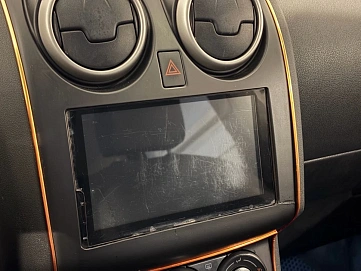 Nissan , 2011г., передний привод, механика