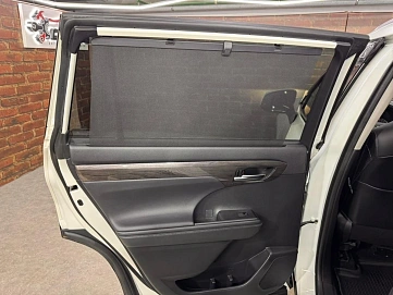 Toyota Highlander, 2021г, полный привод, автомат