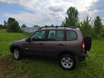 Chevrolet Niva, 2015г, полный привод, механика