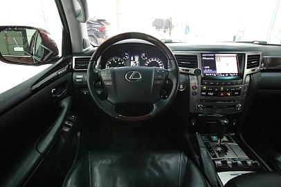 Lexus LX, 2012г, полный привод, автомат