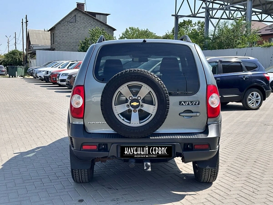 Chevrolet Niva, 2017г., полный привод, механика