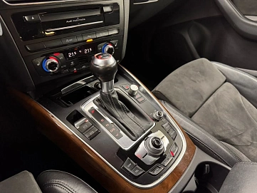 Audi SQ5, 2014г, полный привод, автомат