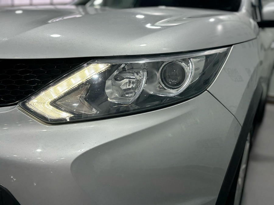 Nissan , 2018г., передний привод, автомат