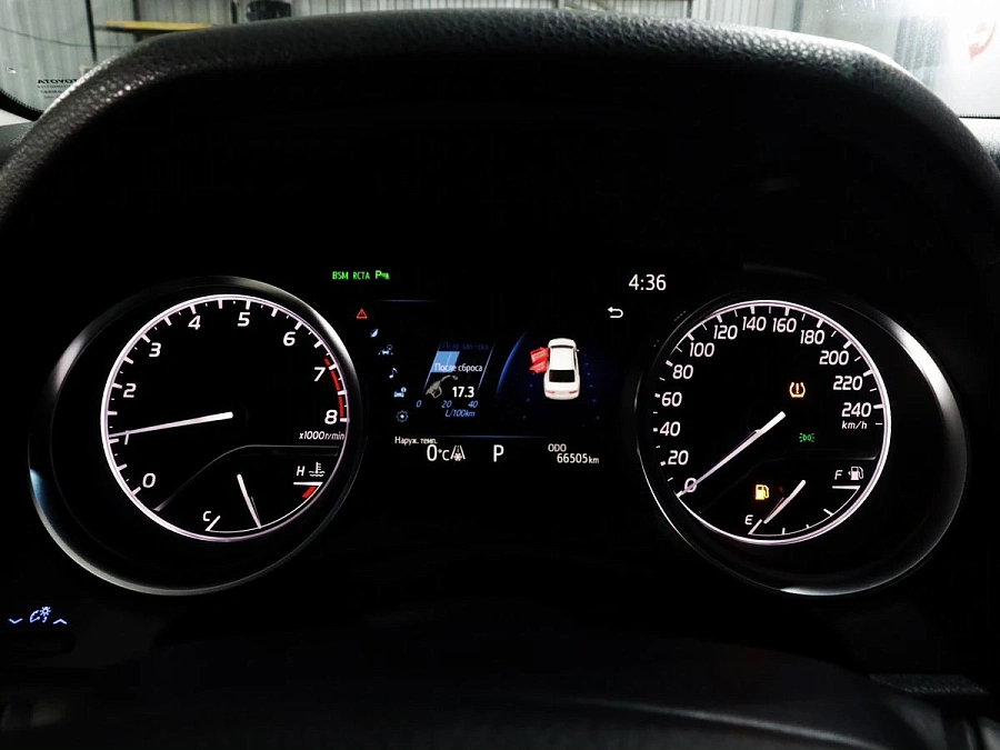 Toyota Camry, 2020г., передний привод, автомат