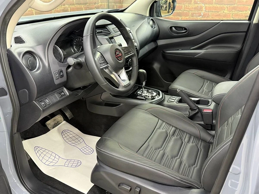 Nissan Navara (Frontier), 2025г., полный привод, автомат