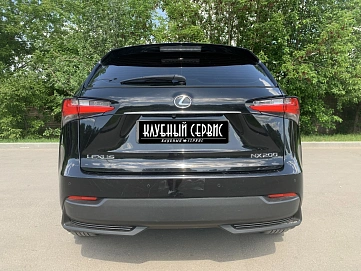 Lexus NX, 2015г, полный привод, вариатор