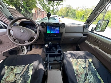 Toyota Land Cruiser, 2022г, полный привод, механика
