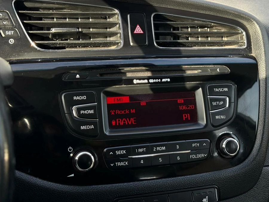 Kia Ceed, 2014г., передний привод, автомат