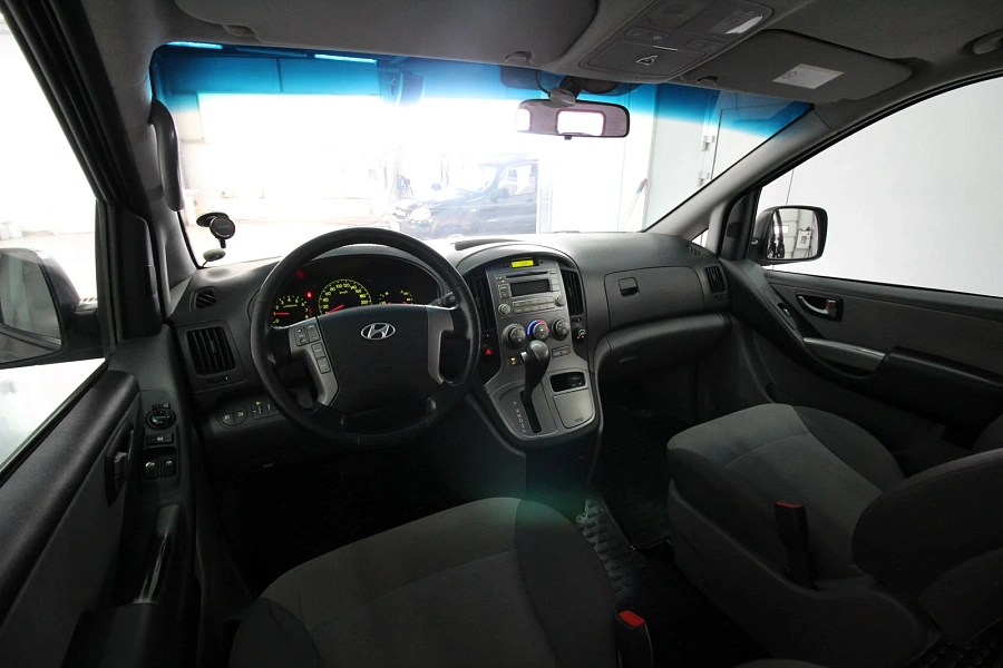 Hyundai , 2014г., задний привод, автомат