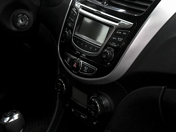 Hyundai Solaris, 2011г, передний привод, механика