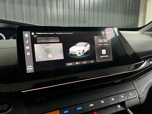 Changan UNI-V, 2024г, передний привод, робот