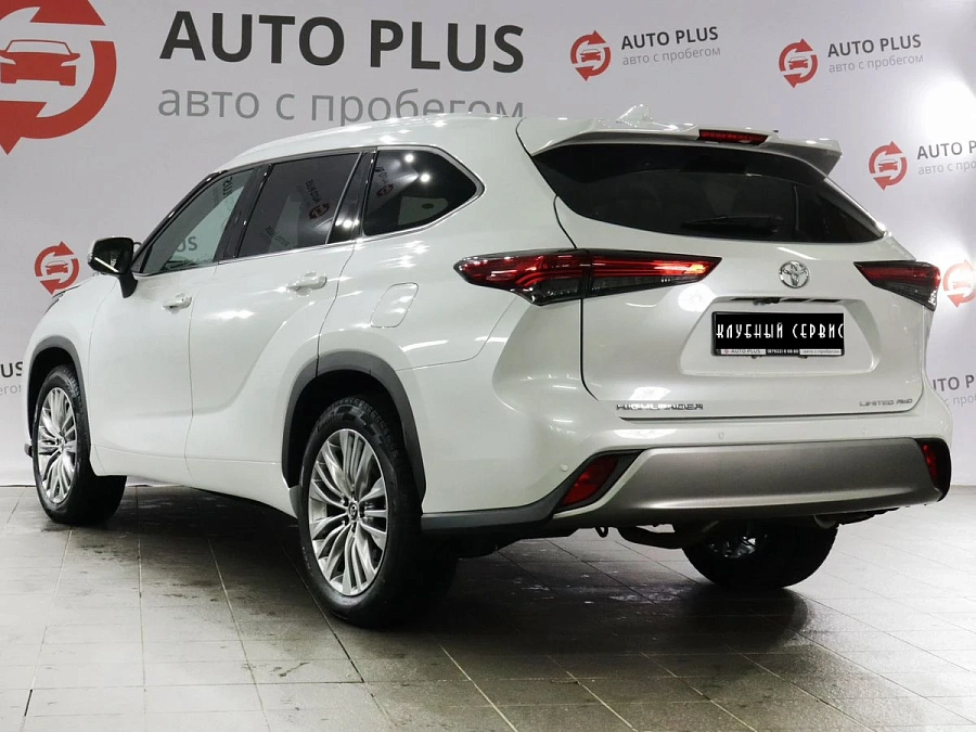 Toyota Highlander, 2025г., полный привод, автомат