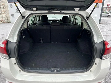 Toyota Corolla, 2017г, передний привод, автомат