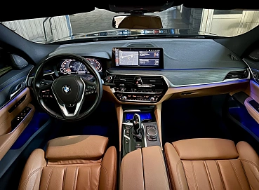 BMW , 2021г., передний привод, автомат