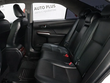 Toyota Camry, 2014г, передний привод, автомат