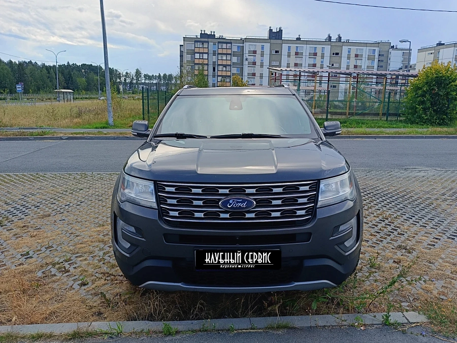 Ford Explorer, 2017г., полный привод, автомат