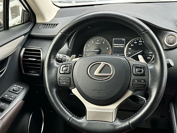Lexus NX, 2017г, полный привод, вариатор