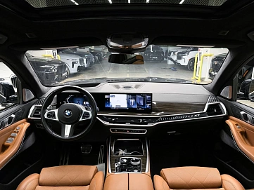 BMW X7, 2022г, полный привод, автомат