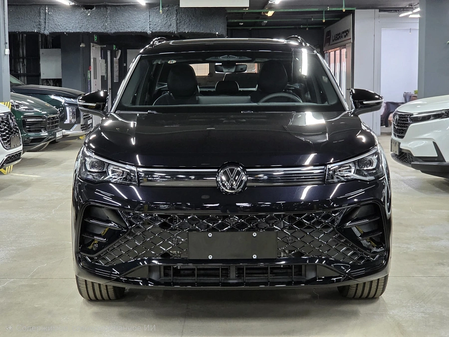 Volkswagen Tiguan, 2026г., полный привод, робот