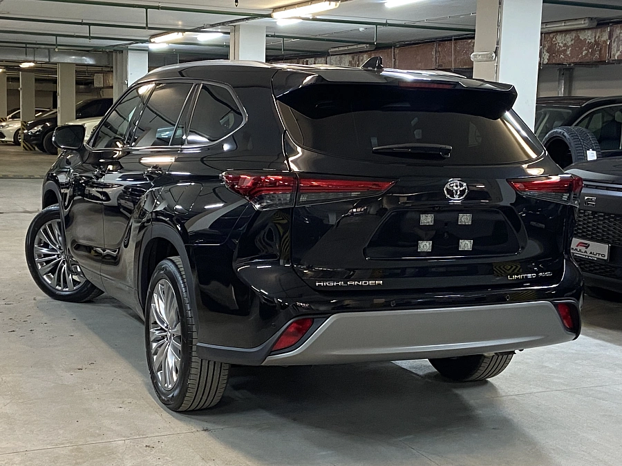 Toyota Highlander, 2024г., полный привод, автомат