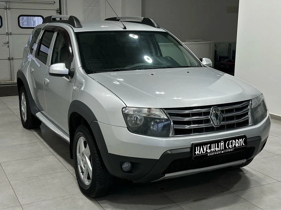 Renault Duster, 2013г., полный привод, механика