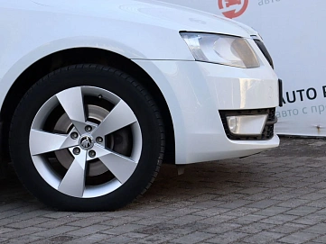 Skoda Octavia, 2016г, передний привод, робот