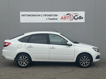 Lada (ВАЗ) Granta, 2023г, передний привод, механика